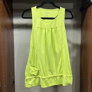 Athleta tank